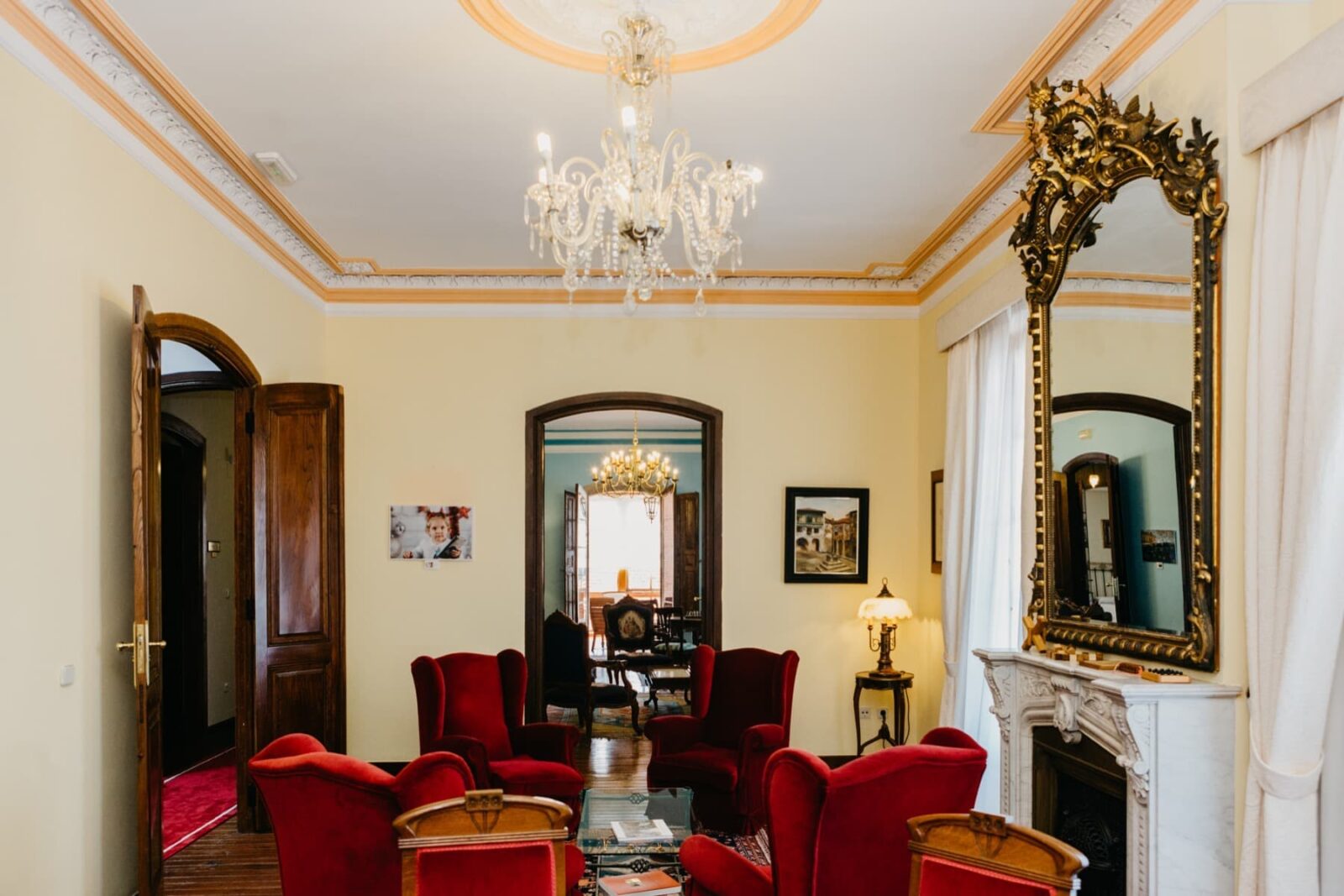 Grandio_PazoAlmuzara-033 Salón principal en el Pazo Amuzara