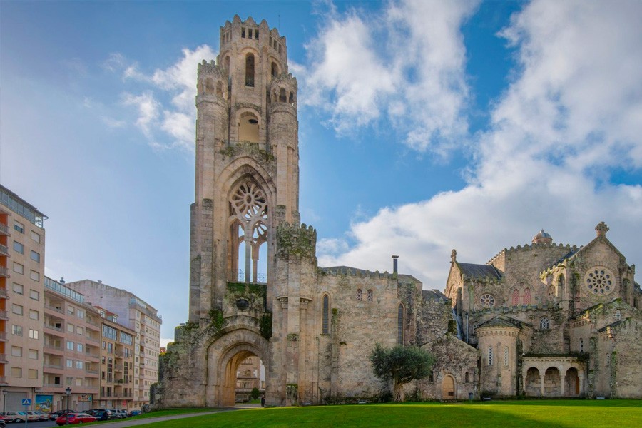 Fotografía de la iglesia de O Carballiño