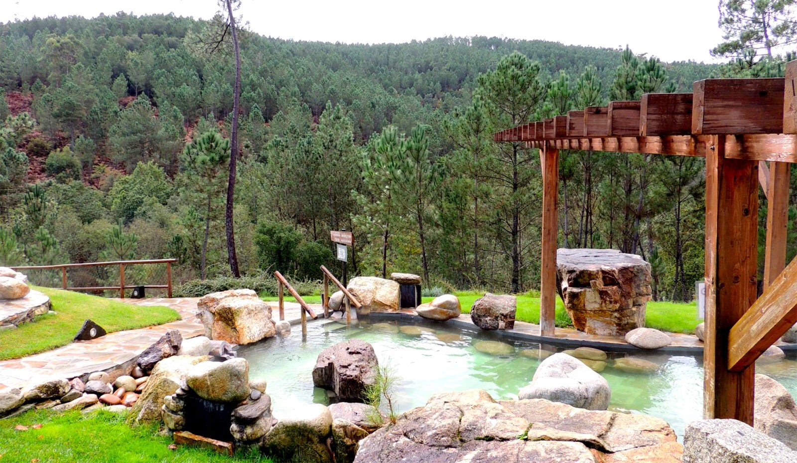 Imagen termas de Ourense cerca del Pazo Almuzara